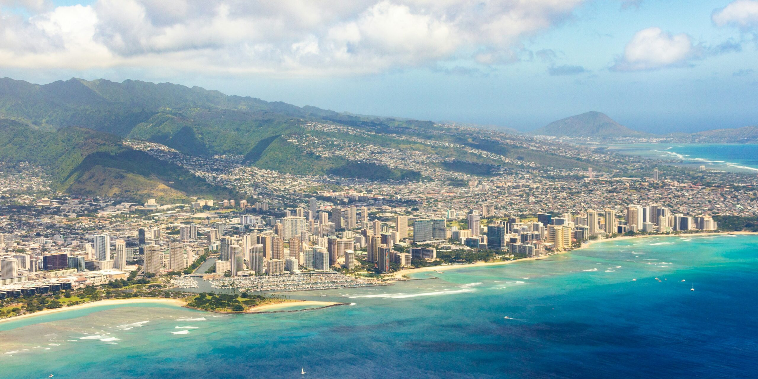 Hawaii’s Corporate Pay Decline: Why CEOs Are Earning Less